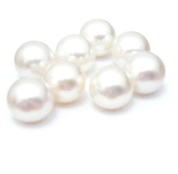 White 8.5mm Undrilled Round Pearls